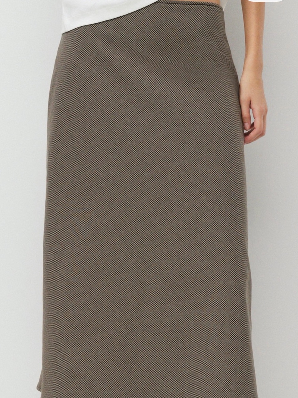 Aritzia Devotion skirt